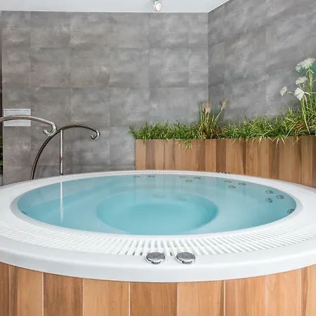 Viva Maria Pod Smrekami Zakopane